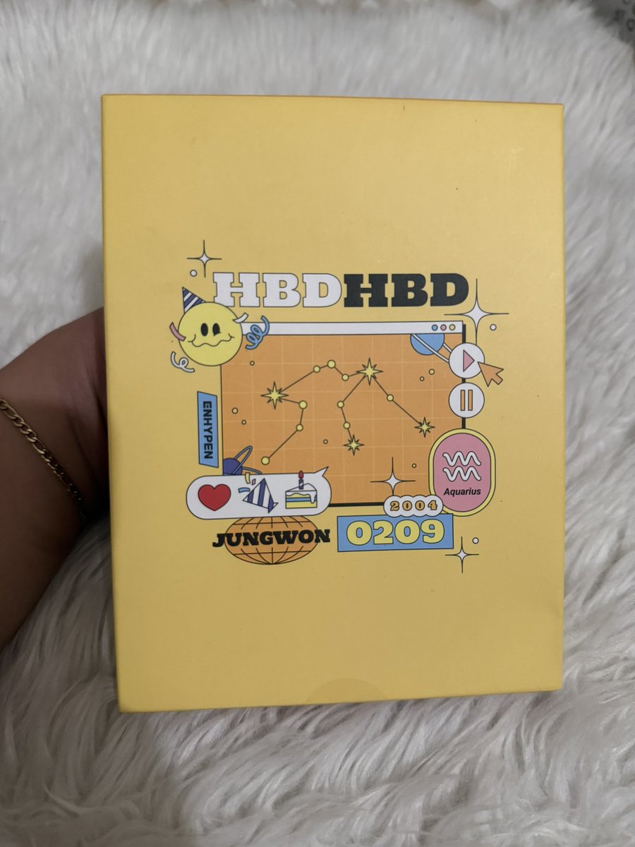 yeontannieee__'s tweet image. wts lfb ph

hbd jungwon acrylic frame and keyring 

₱300 sealed 

- payo / dop with nrdp
- gcash / bpi 
- jnt 

t. Enhypen jungwon hbd acrylic ph