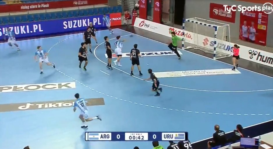 TyCSportsPlay's tweet photo. ¡Ya juega la Selección Sub-21! 🇦🇷 Por el Grupo I de la Copa Presidente, Argentina enfrenta a Uruguay 🇺🇾 buscando el mejor lugar posible en el Mundial.
Miralo EN VIVO acá👉https://t.co/mLMInWPZBt
#HandballEnTyCSports 🤾 https://t.co/SWw99Cr0sU