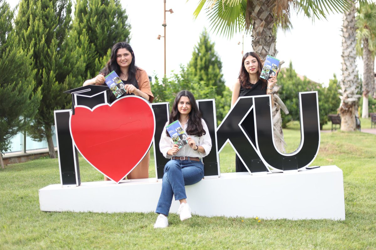 VahideTO's tweet photo. 🎓 Öğrenci odaklılık
🌱 Çevreye duyarlılık
🌐 Uluslararası vizyon
💚 Bir üniversiteden çok daha fazlası: #HasanKalyoncuÜniversitesi
#hkunv #Kampüs #HKÜ
@hkunv https://t.co/huv6Le2OJb