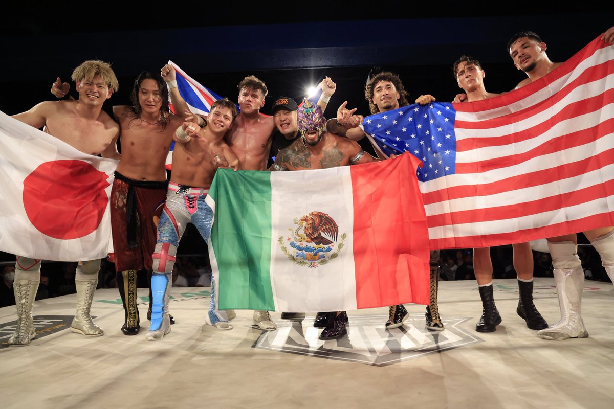 絶望だらけのこの世界で、
戦争が煽られて、ただ“生きたい”って叫ぶ声さえ届かへん。

せやけど今夜、木と鉄でできた舞台、
３本のロープの間に生まれた魔法の中で──
オレらは殴り合いながら、一瞬の平和を作ったんや。

これこそがプロレスの本質やと思う。
戦うことで、自分の魂をさらけ出す。