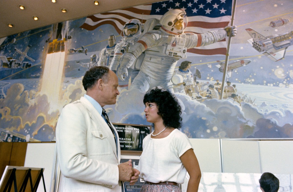 Making tough choices

In every organization, leaders must step up to make critical decisions for the future. In our brand new edition of NASA History News &amp; Notes, go.nasa.gov/3G0hR8b, the History Office highlights examples of leadership and decision-making from NASA's past.