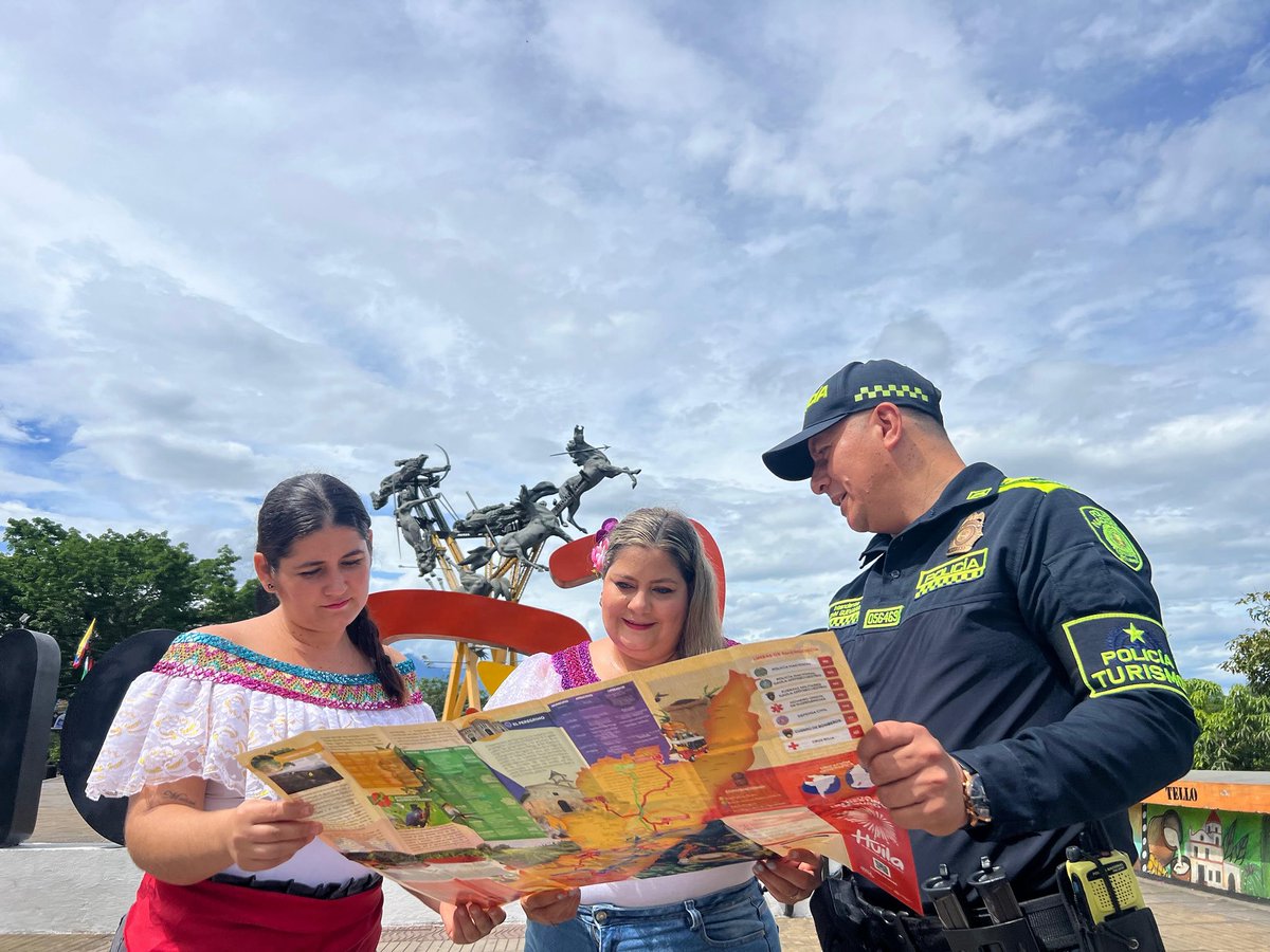ProteccionPonal's tweet photo. Protegemos a los visitantes, cuidamos nuestro patrimonio y brindamos orientación con amabilidad y seguridad. ¡Un turismo seguro, es un turismo feliz! 👮‍♂️🌍 🧭🏖️

✨ #TurismoSeguro ✈️ https://t.co/PBxpfzIQXu