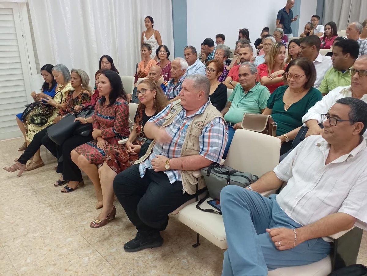 MES (@cubames) on Twitter photo 🙌 Comienzan los procesos de evaluación externa a tres programas de la <a href="/univholguinera/">UniversidadHolguin</a>. Las carreras de Ingeniería Industrial y Licenciatura en Periodismo y la Maestría en Contabilidad Gerencial, reciben al Comité Técnico Evaluador de la Junta de Acreditación Nacional.
ℹ️📸: UHo 🙌 Comienzan los procesos de evaluación externa a tres programas de la <a href="/univholguinera/">UniversidadHolguin</a>. Las carreras de Ingeniería Industrial y Licenciatura en Periodismo y la Maestría en Contabilidad Gerencial, reciben al Comité Técnico Evaluador de la Junta de Acreditación Nacional.
ℹ️📸: UHo