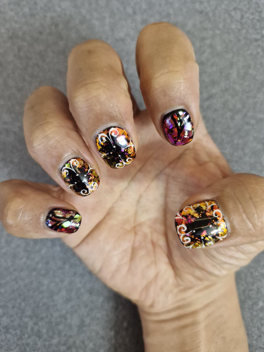 이제 6번 남았어요
넬 만나여 😎