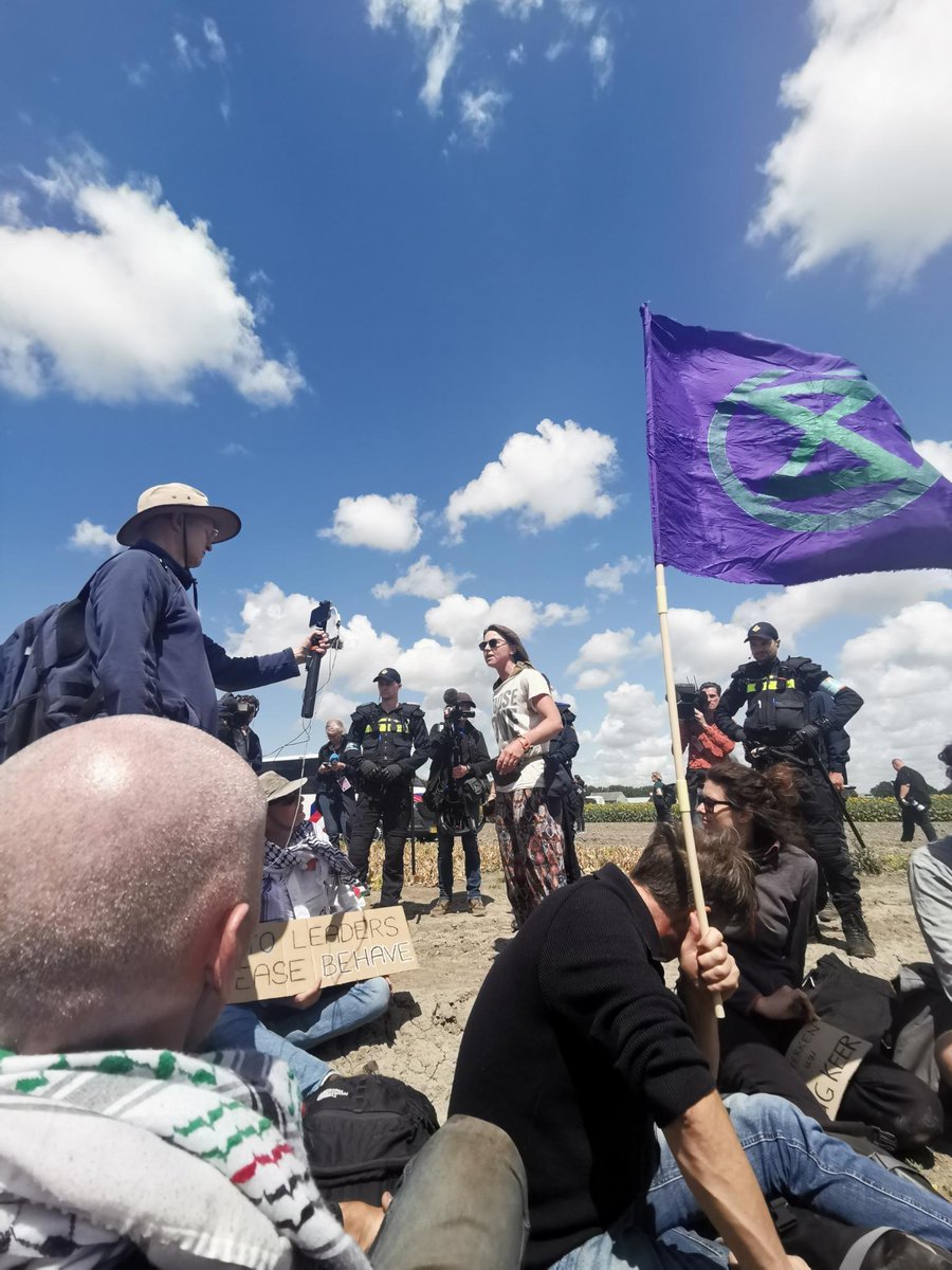 Extinction Rebellion Nederland tweet media