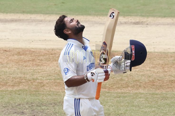 hpachar01's tweet photo. Rishabh Pant has made History in England 👌🏼❤️

The 1st Indian &amp; the 2nd International Player to score 💯 in both innings, left the home crowd in awe.
#ENGvsIND #RishabhPant #INDvsENG2025 https://t.co/z0nxbIcRdk