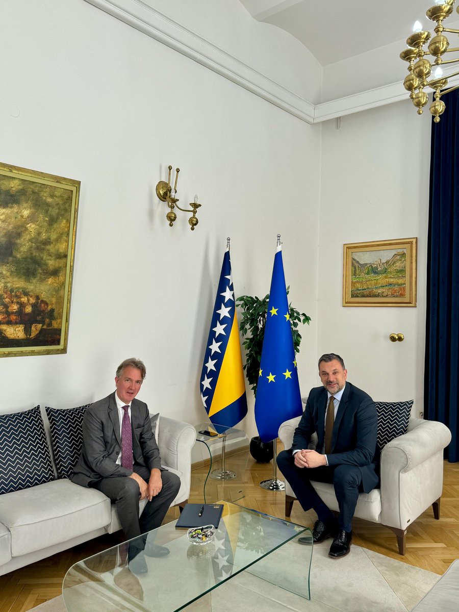 Ministry of Foreign Affairs of BiH 🇧🇦 (@mfa_bih) on Twitter photo 🇧🇦 Foreign Minister @dinokonakovic held a constructive meeting with 🇬🇧 Ambassador <a href="/JulianReillyUK/">Julian Reilly</a>. They discussed the current political situation in Bosnia and Herzegovina, including ongoing challenges, the need for reforms, and the country’s path toward EU integration. 🇬🇧, as a 🇧🇦 Foreign Minister @dinokonakovic held a constructive meeting with 🇬🇧 Ambassador <a href="/JulianReillyUK/">Julian Reilly</a>. They discussed the current political situation in Bosnia and Herzegovina, including ongoing challenges, the need for reforms, and the country’s path toward EU integration. 🇬🇧, as a