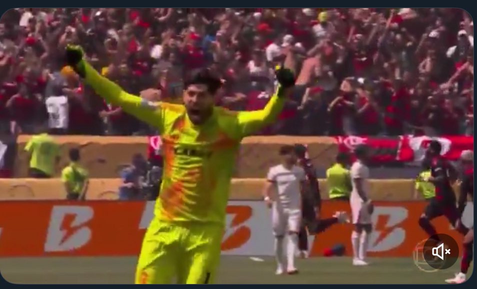 ViniciusMessia5's tweet photo. E vamos ao início da terceira rodada como o primeiro e único brasileiro já classificado em 1o lugar até aqui. Orgulho da campanha dos sul-americanos e mais ainda dos nossos jogadores. SRN!! https://t.co/k7MHPt3Lbs