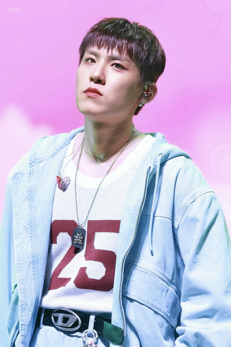 wings_wj1102's tweet photo. 250614 6주년 팬콘 BE:6IX
🩵🩷🐦✨
#박우진 #PARKWOOJIN #에이비식스 #AB6IX https://t.co/DstZuipJ4g