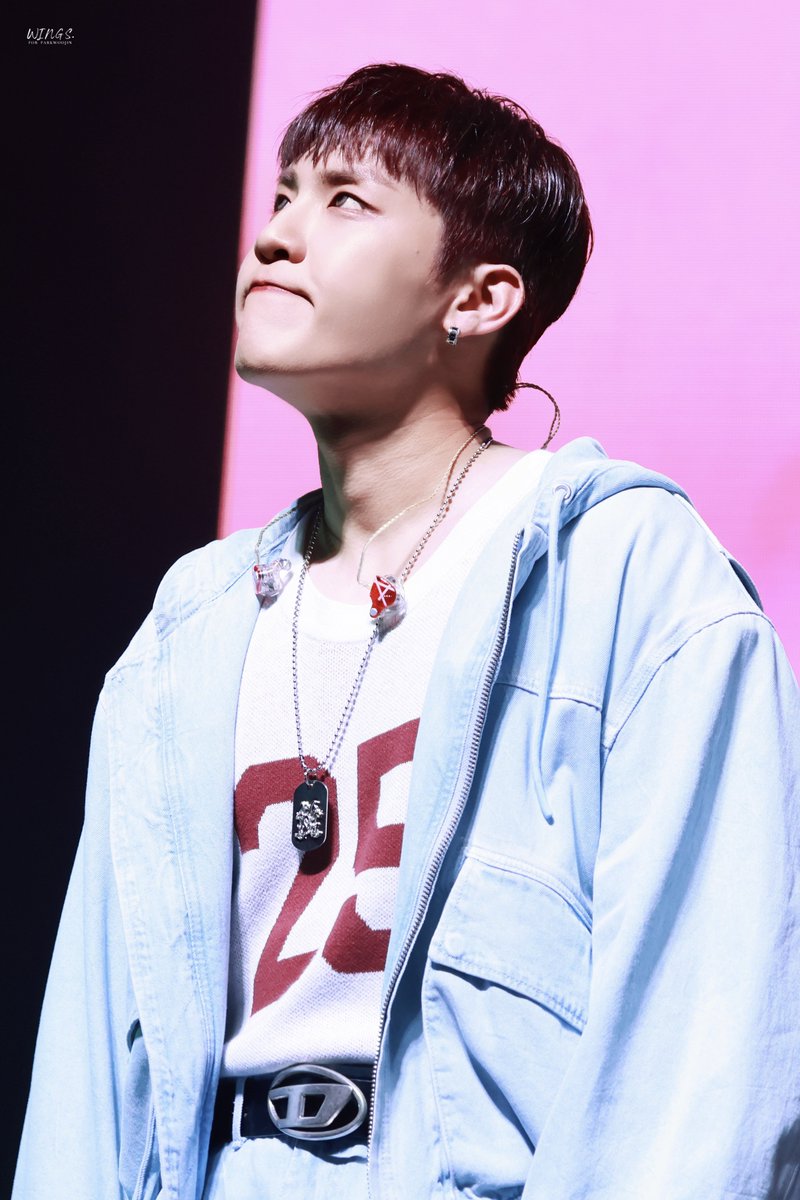 wings_wj1102's tweet photo. 250614 6주년 팬콘 BE:6IX
🩵🩷🐦✨
#박우진 #PARKWOOJIN #에이비식스 #AB6IX https://t.co/DstZuipJ4g