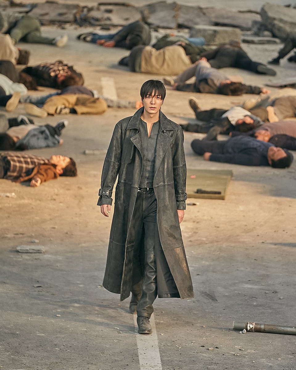 Lee Minho roubando a cena no cartaz. Lindo demais, meu Rei! 🇧🇷❤️