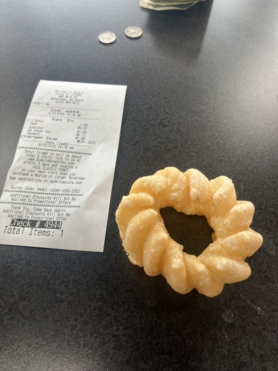 Watertown Dunkin’ Donuts is delightful <a href="/davecullinane/">Dave Cullinane</a> <a href="/kirkminshow/">The Kirk Minihane Show</a>