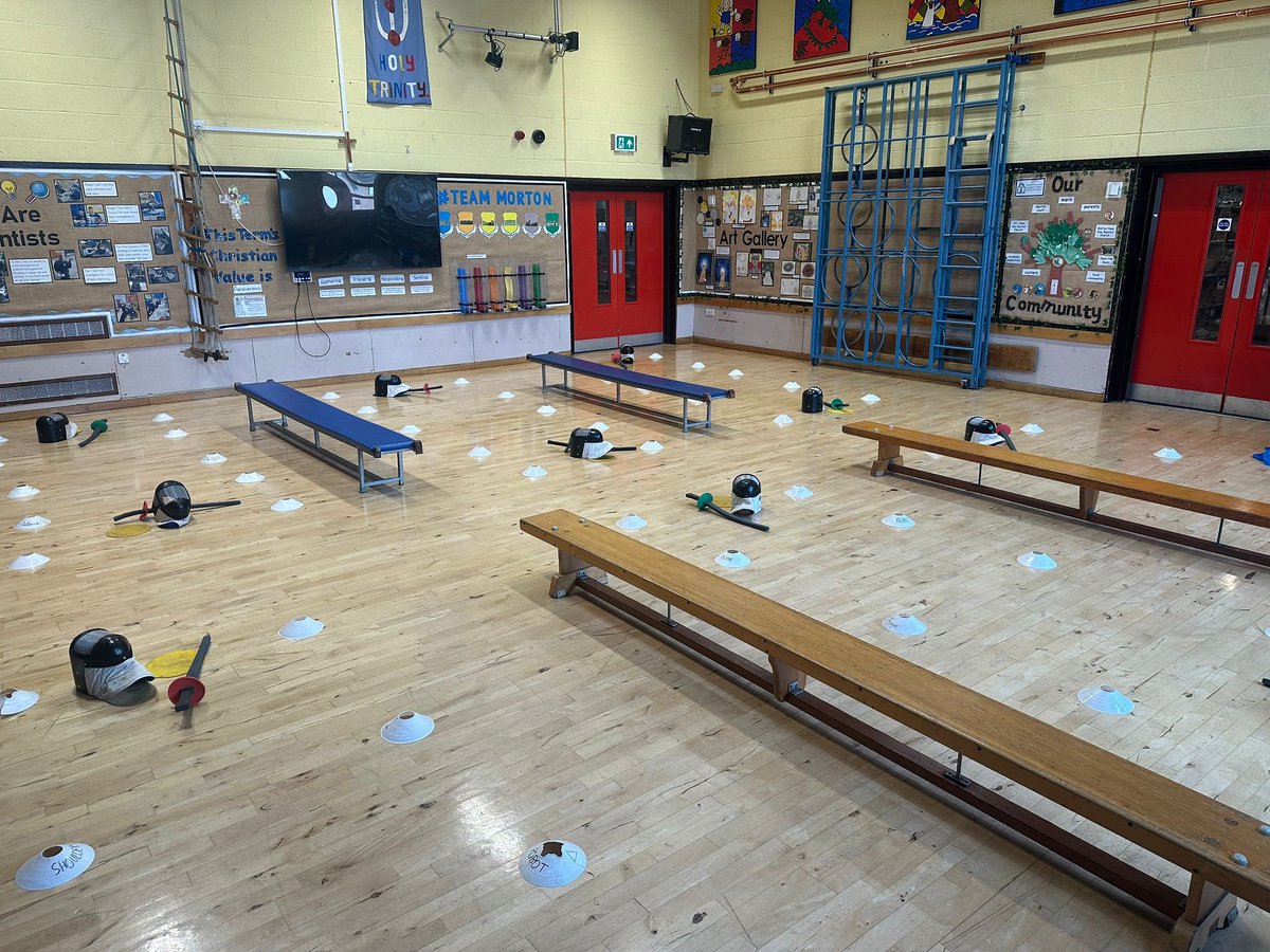 A brilliant day spent with the children at Morton Primary School 💚

A development day based on introducing the  children to Fencing 🤺