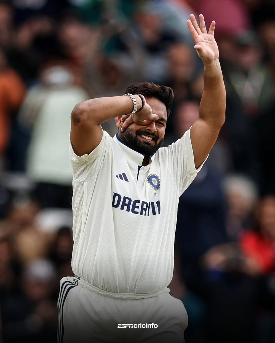 Only indian to hit back to back test centuries in England ❤️🙇🏻‍♀️
Rishabh pant