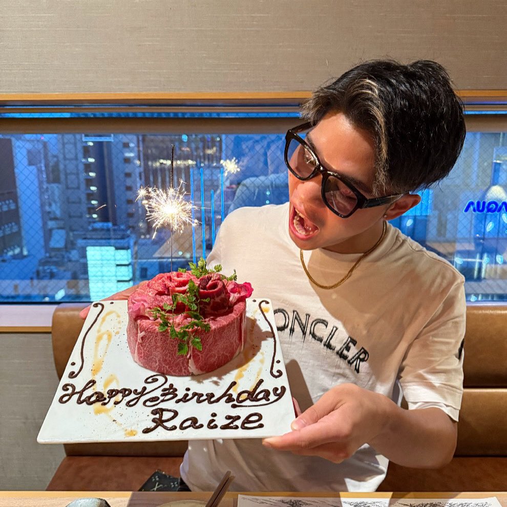 あっとゆうまに21！
1番早かったなこれからもっと早いのかな🫢
✌🏽☝🏽