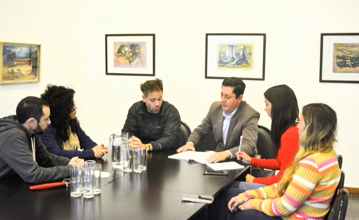 ConcejoLR's tweet photo. La Comisión de Producción, Empleo y Desarrollo Económico acompañará como coautora el proyecto que propone eximir de tasas municipales a nuevos emprendimientos, locales comerciales e industriales. Además, se acordó incluir a las áreas municipales involucradas https://t.co/aWvgjOFIta