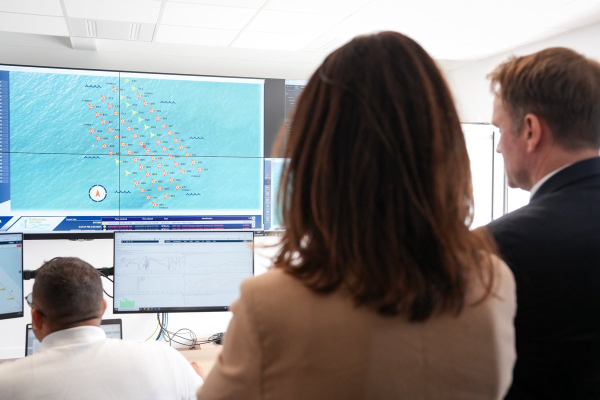 C_MORANCAIS's tweet image. La Région @paysdelaloire est fière de voir la réalisation d’un projet industriel qui est le fruit d’un long travail qui porte une ambition forte dans les Energies Maritimes Renouvelables, et qui est leader en la matière.
Nous avons le savoir-faire et la méthode pour mener de tels…