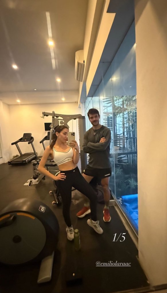 📸| Karime Pindter vía Instagram.

— Inciando la semana con todo ✨

#KarimePindter #KarimeWorldwide