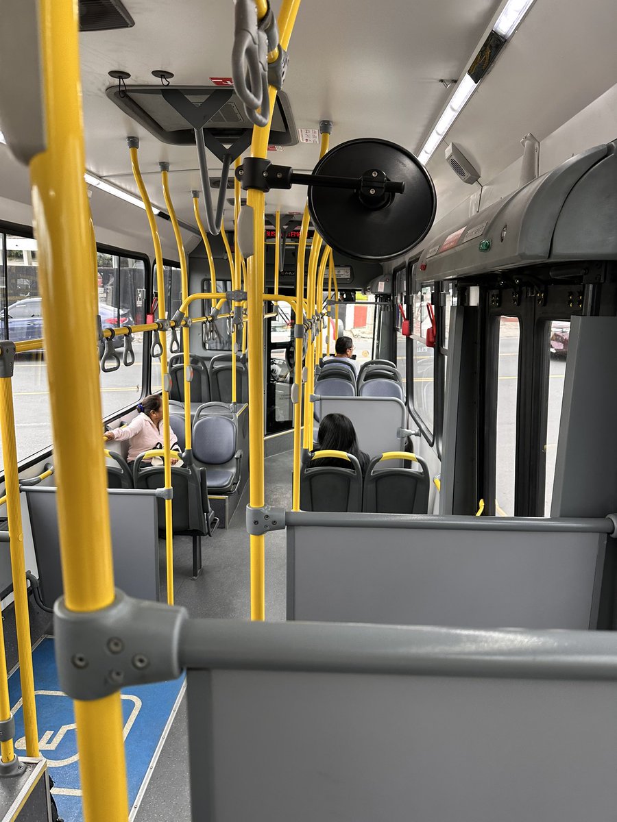 PalmieriWaelti's tweet photo. Excelente servicio @muniguate 👌🏼
#TuBus https://t.co/MsaemxURPH