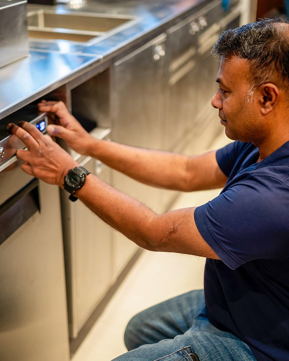 caterglobe's tweet image. Congratulations, #GAILSBakery! We're thrilled your new Hackney spot is open. Our team enjoyed a smooth install, and the results are stunning. Big thanks to our coordinators, admins, and engineers for their brilliant work! #GAILsBakery #Hackney