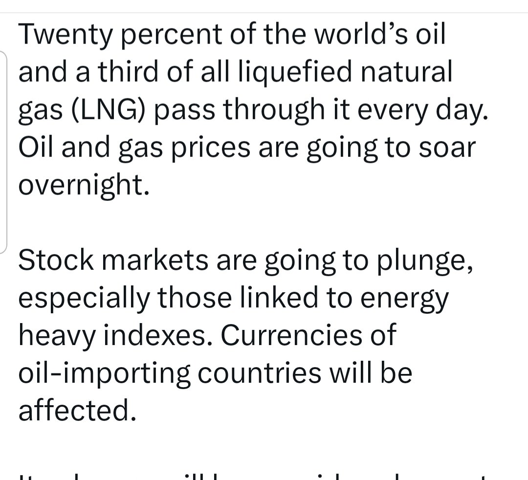Cde Jecha Guerrilla (@cdeguerrilla) on Twitter photo We humbly call on <a href="/daddyhope/">Hopewell Chin’ono</a> to desist from giving financial advice as he is not accredited,experienced or qualified to do so.
Oil price is down and Stock market is up!! We humbly call on <a href="/daddyhope/">Hopewell Chin’ono</a> to desist from giving financial advice as he is not accredited,experienced or qualified to do so.
Oil price is down and Stock market is up!!