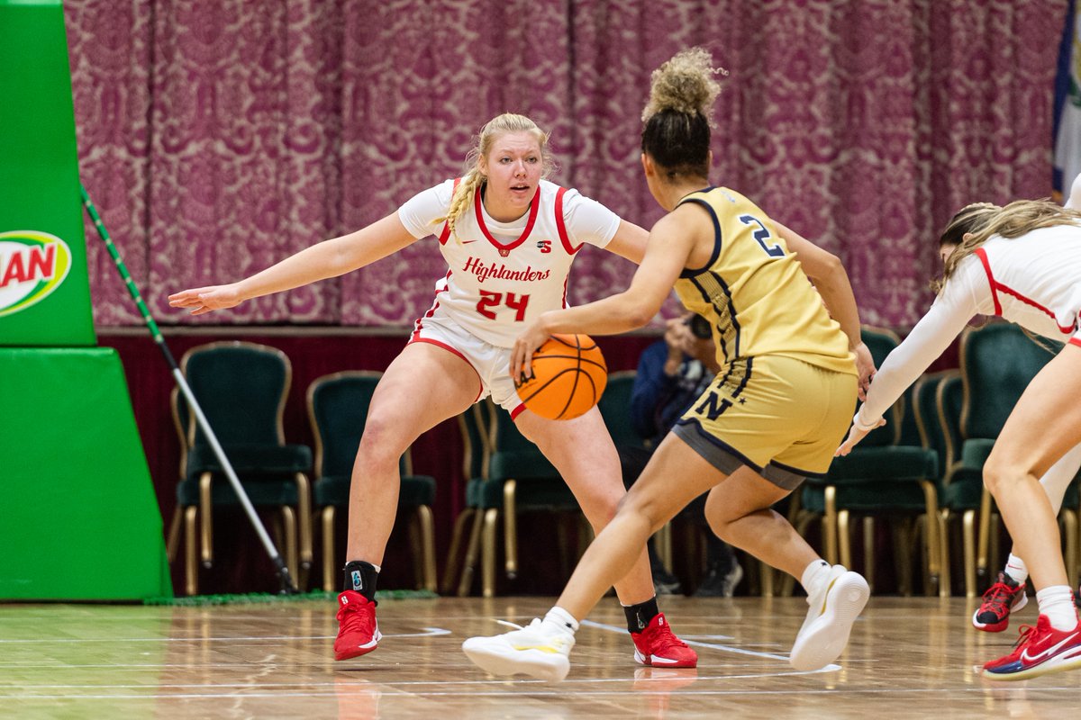 Radford Women's Basketball (@radford_wbb) on Twitter photo Anna coming in strong for sophomore year 🙌💪
#RadfordTough x #RiseAndDefend x 📸 Rob Simmons Anna coming in strong for sophomore year 🙌💪
#RadfordTough x #RiseAndDefend x 📸 Rob Simmons