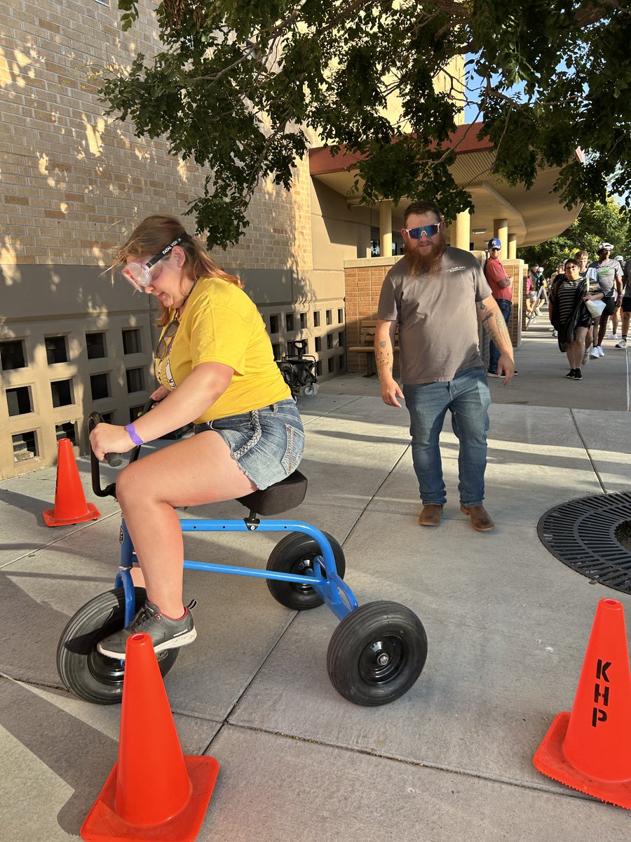 Thanks for chatting with us at Kansas Shrine Bowl! We had a great time being in Dodge City with <a href="/TrooperTonyKHP/">Trooper Anthony</a> 
Buckle up and drive SAFE!
<a href="/KSShrineBowl/">Kansas Shrine Bowl</a>