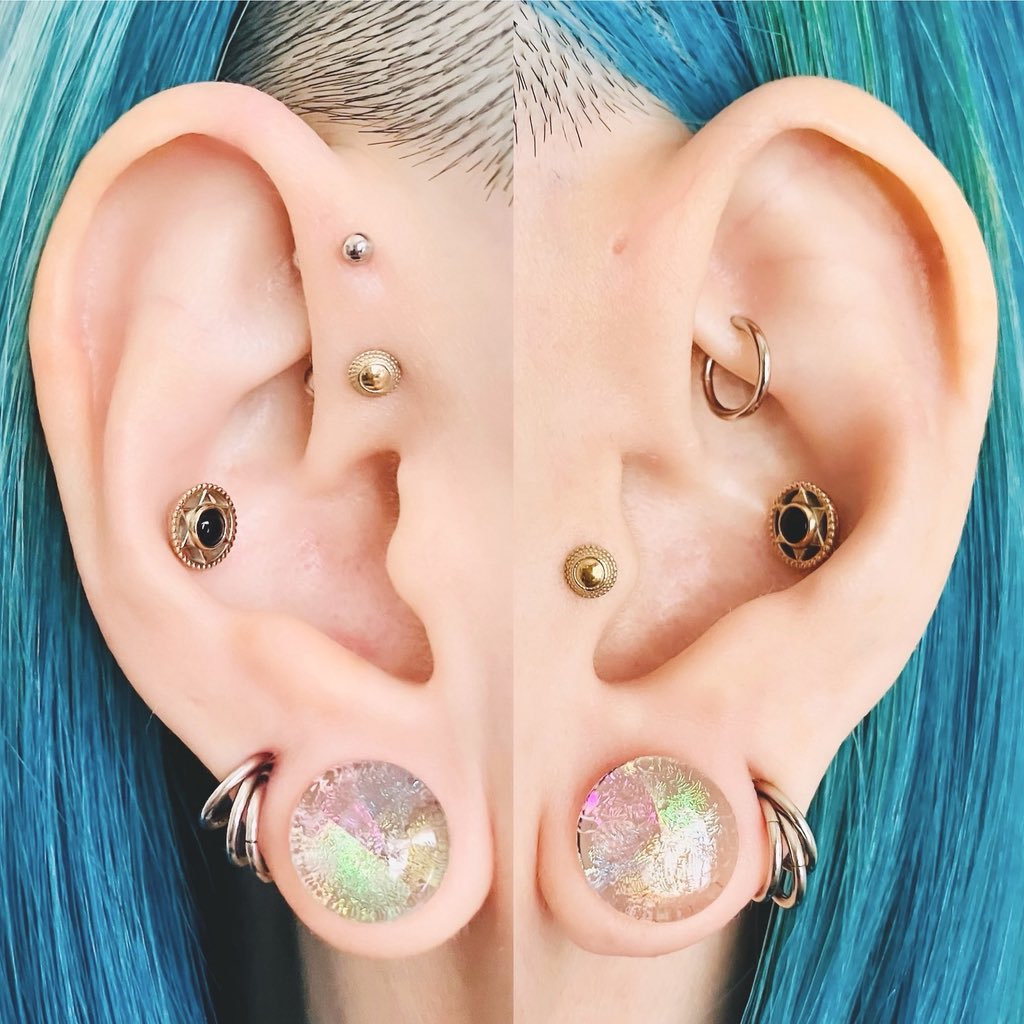 TowserBlue's tweet photo. うっとり🩵
Gorilla Glass
Hagakure Plugs (Ice)
#ANATOMETAL #GorillaGlass #GorillaGlassJewelry #BodyPiercings #MyBAF #MANICPANIC #アナトメタル #ボディピアス #拡張ピアス #マニックパニック https://t.co/52ZxvqZbbS