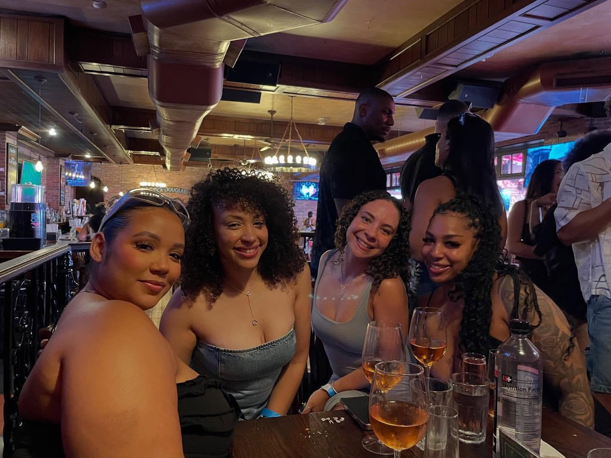 CIOBCitywide's tweet image. WHEELS celebrated a special milestone with the Class of 2015 10-year reunion! A joyful return for alumni and a reminder that once WHEELS, always WHEELS. 🎉🎓 #WHEELS #ClassOf2015 #10YearReunion #ForeverFamily #AlumniConnection #NYCHighSchools #CIOBCitywide @WHEELSnyc @NYCSchools