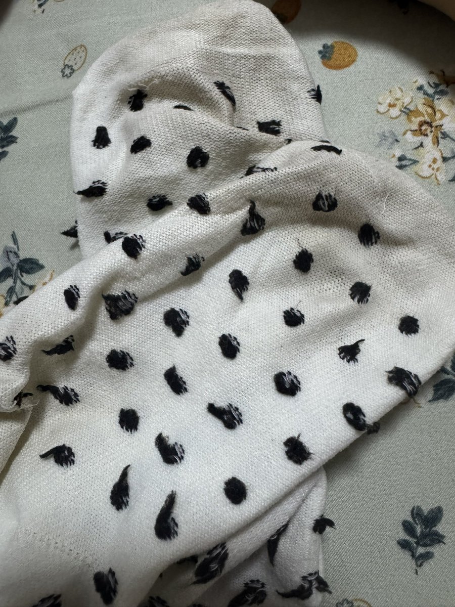 黄推福利内容 - 云朵小羊的原味屋的精彩图片 福利姬云朵小羊的原味屋分享的黄推图片2 - 网红私拍内容