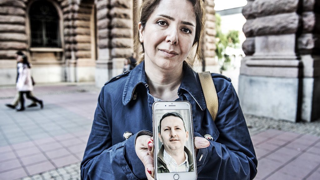 Hostage Aid Worldwide (@hostageaid) on Twitter photo Vida Mehrannia, wife of Ahmadreza Djalali, sent a letter to <a href="/SwedishPM/">Ulf Kristersson</a>:
Your Excellency,
My name is Vida Mehrannia – I am the wife of Dr. Ahmadreza Djalali, a Swedish citizen who has been imprisoned by the Islamic Republic of Iran on false charges since 2016. I am writing to you Vida Mehrannia, wife of Ahmadreza Djalali, sent a letter to <a href="/SwedishPM/">Ulf Kristersson</a>:
Your Excellency,
My name is Vida Mehrannia – I am the wife of Dr. Ahmadreza Djalali, a Swedish citizen who has been imprisoned by the Islamic Republic of Iran on false charges since 2016. I am writing to you
