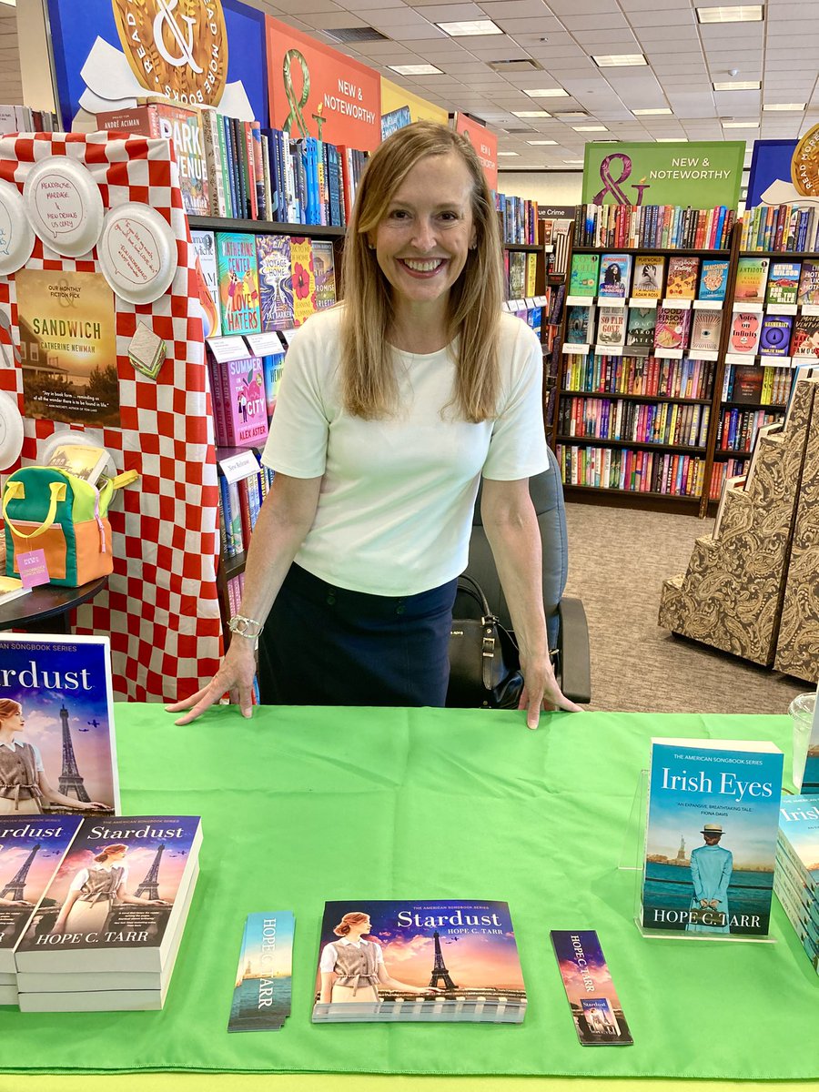 HopeTarr's tweet image. Saturday’s signing at Barnes & Noble in Brick, NJ was a blast - and a great way to kick off beach read season! We sold out of IRISH EYES but there are 6 signed copies of STARDUST left in store. #beachreads #HistFic #americansongbookseries #bookstagram