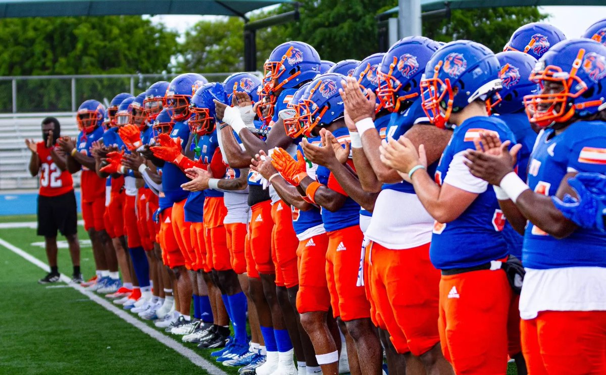 more than blessed to receive my first offer from Florida Memorial University! <a href="/JoeyMidulla/">Joey Midulla</a> <a href="/JBOYS_FOOTBALL/">Jefferson Football</a>