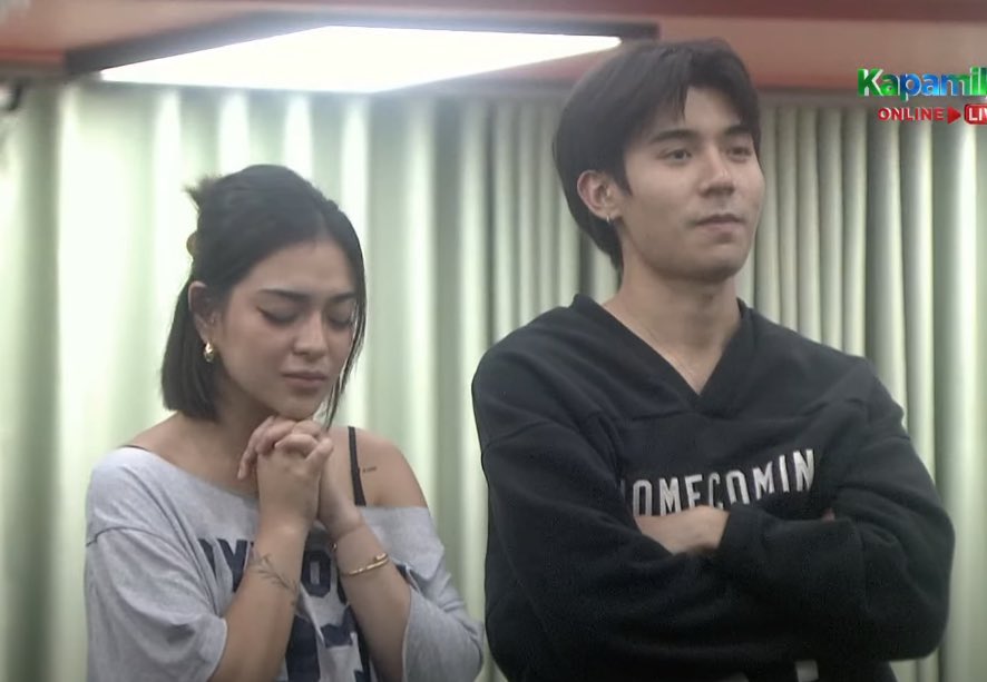 yogirlrory's tweet photo. prayer circle : 

                    🕯       🕯
         🕯                           🕯
                     BREKA
    🕯         PASOK SA        🕯️
                       BIG 4
         🕯                           🕯
                  🕯         🕯 https://t.co/YmD2hn4gVU