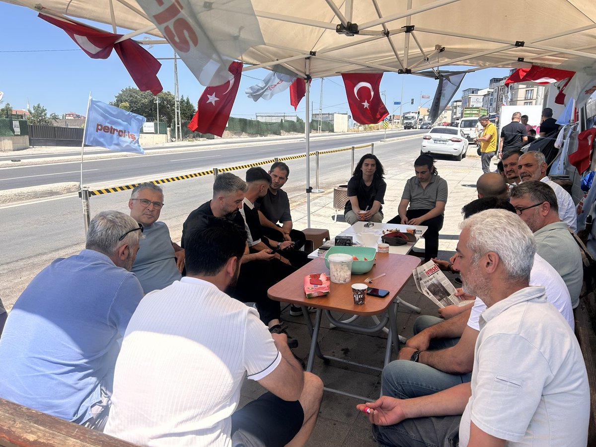 Grevlerinin 28. gününde Reckitt işçileri <a href="/reckittegrevvar/">Muhammet KOÇAK</a> ile birlikteyiz.