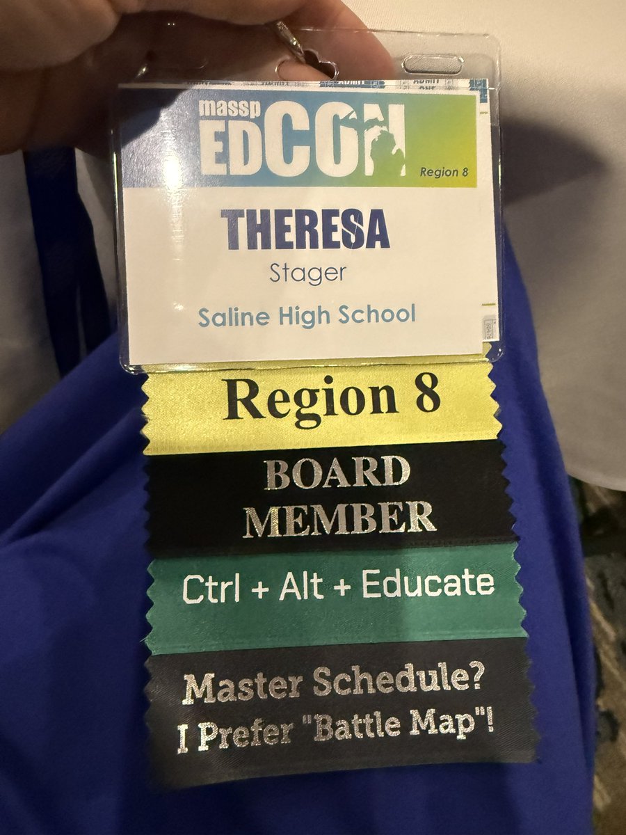 TheresaStager's tweet photo. Make sure to check out the new “flair” when you pick up your badge at @massp #EdCon25! Show your individuality, and share them online with us! #Region8 https://t.co/L1MLh7oohv