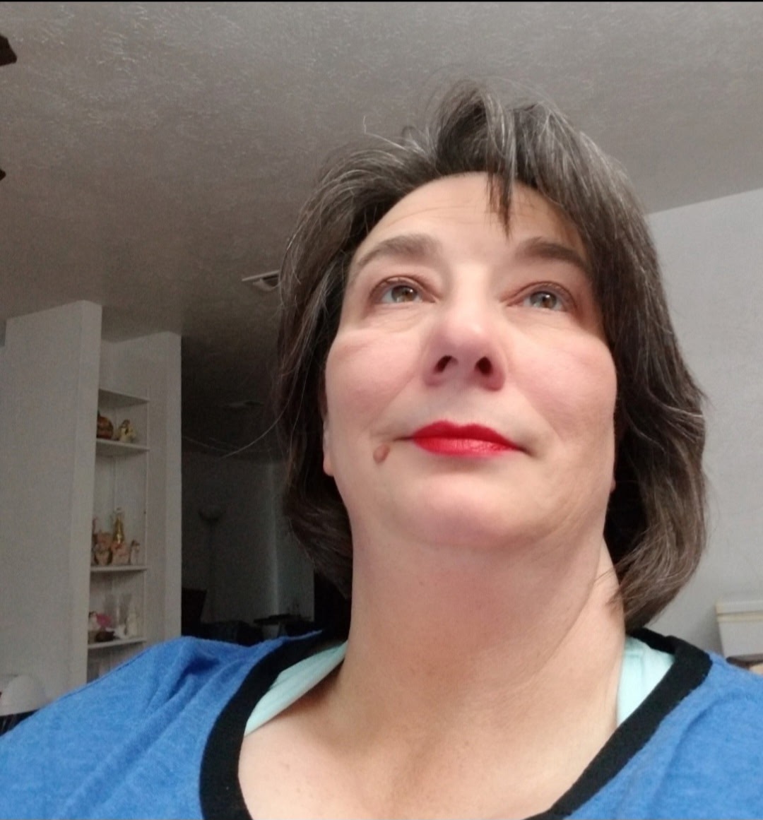 💙 Support for Mary Campise 💙

Many in our community know Mary Campise as a skilled and compassionate massage therapist who has spent years helping others heal. Recently, Mary underwent a successful heart surgery, thanks to generous donors. But her journey isn’t over.

She’s
