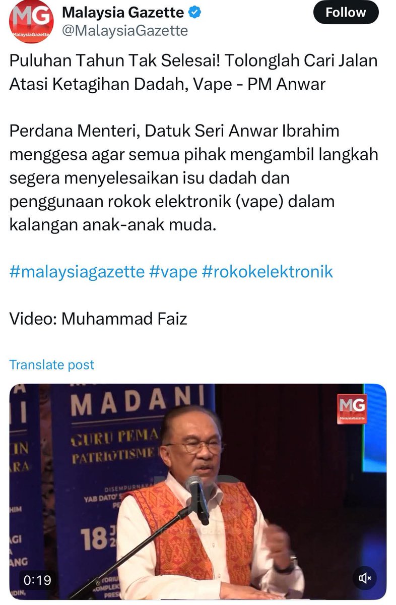 kanan: sembangan anwar , macam biasa kaki retorik setiap kali berucap mana2 majlis

kiri: luahan sorang pengamal perubatan yang terlibat dlm advokasi awam bersama PHM terhadap statement anwar

Yang taksub &amp; pajak otak akn kekal taksub. 

Yang tak taksub, it's okay,belum terlambat
