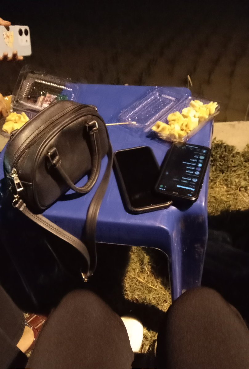 𝓑𝓮𝓫𝔂⛇☃︎ tweet media