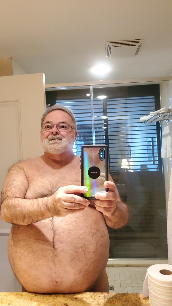 CoroasBrasil's tweet photo. Perfection daddy bear!
#gaydaddy #daddygay #gaydad #dadgay #dadbear #beardad #daddybear 
.
.
.
.
.
.
.
Source: Fonten on Flickr https://t.co/FT9A9ZEle0