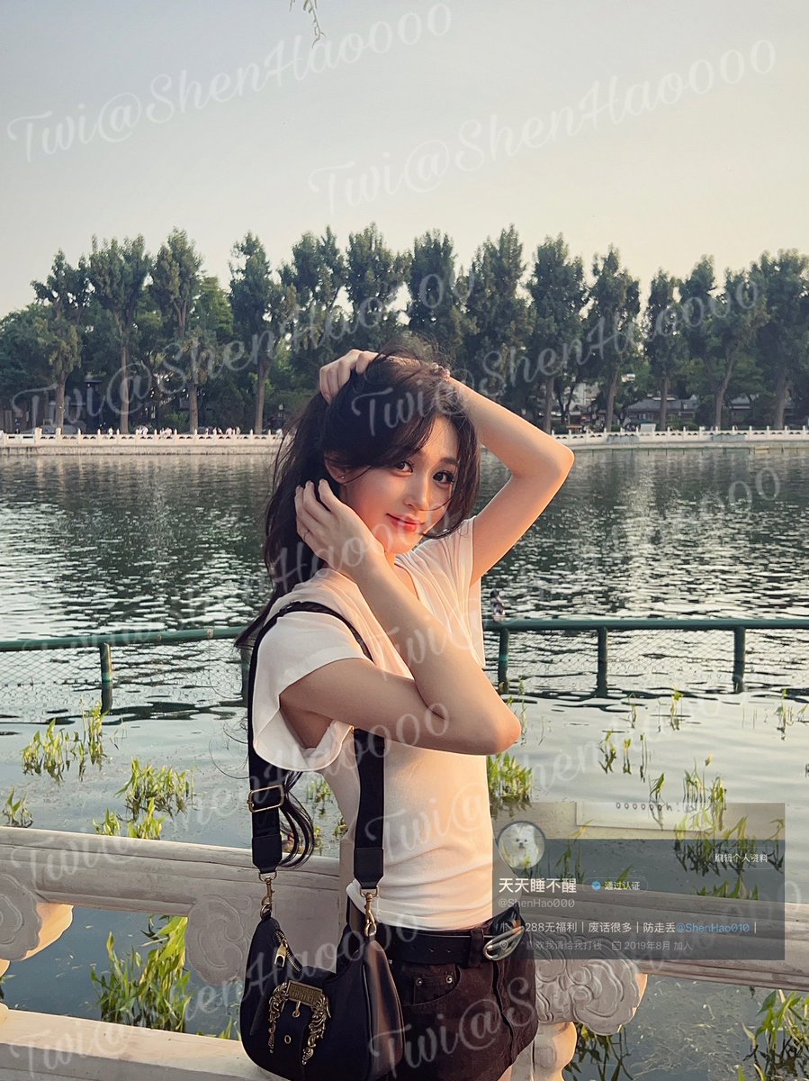 好奇怪 人为什么总用片刻的感动原谅所有的伤害