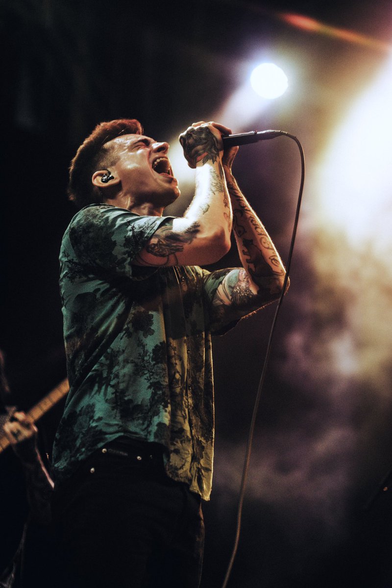 Thanks for hanging with makari and a lot like birds last night at KI Fest 🙏