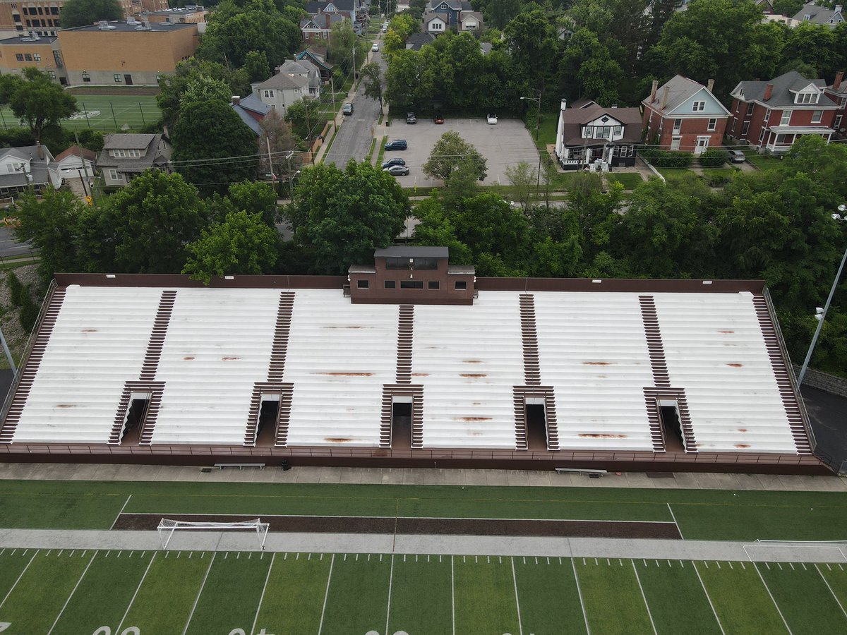 bspaeth7's tweet image. 50,589 steps over three days ๐
but very happy with the results! Bron Bacevich Stadium is ready for the fall season! #HailSpartans #SpaethPressureWashing
