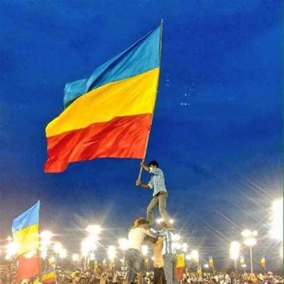 SureshKangayan's tweet image. உட்கட்சிப் பிரச்சனையில் மனக்கசப்பில் நான் எந்த பக்கமும் இல்லை. பாட்டாளி மக்கள் கட்சியின் அடிமட்ட தொண்டன் என்ற ஒற்றைக் உணர்வோடு இறுதி மூச்சு வரை பாமகவில் பயணிப்பேன். 

#வதந்திகள்...
1.உட்கட்சி பிரச்சனைக்கு பெரியவர் தான் காரணம்.

2. உட்கட்சி பிரச்சனைக்கு சின்னவர் தான் காரணம். 

3.…