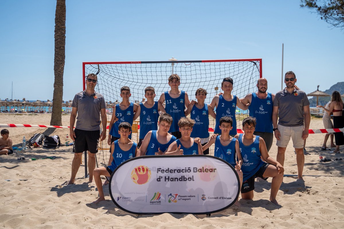 Classificació de les Finals Balears Escolars d’Handbol!

🏆 Infantil Masculí

🥇Deportivo BMP Mallorca
🥈BM Secar de la Real
🥉Riera BMP
👏🏽BMP Sa Ferradura Islasfalto HC Puig

#HandbolAlesIlles