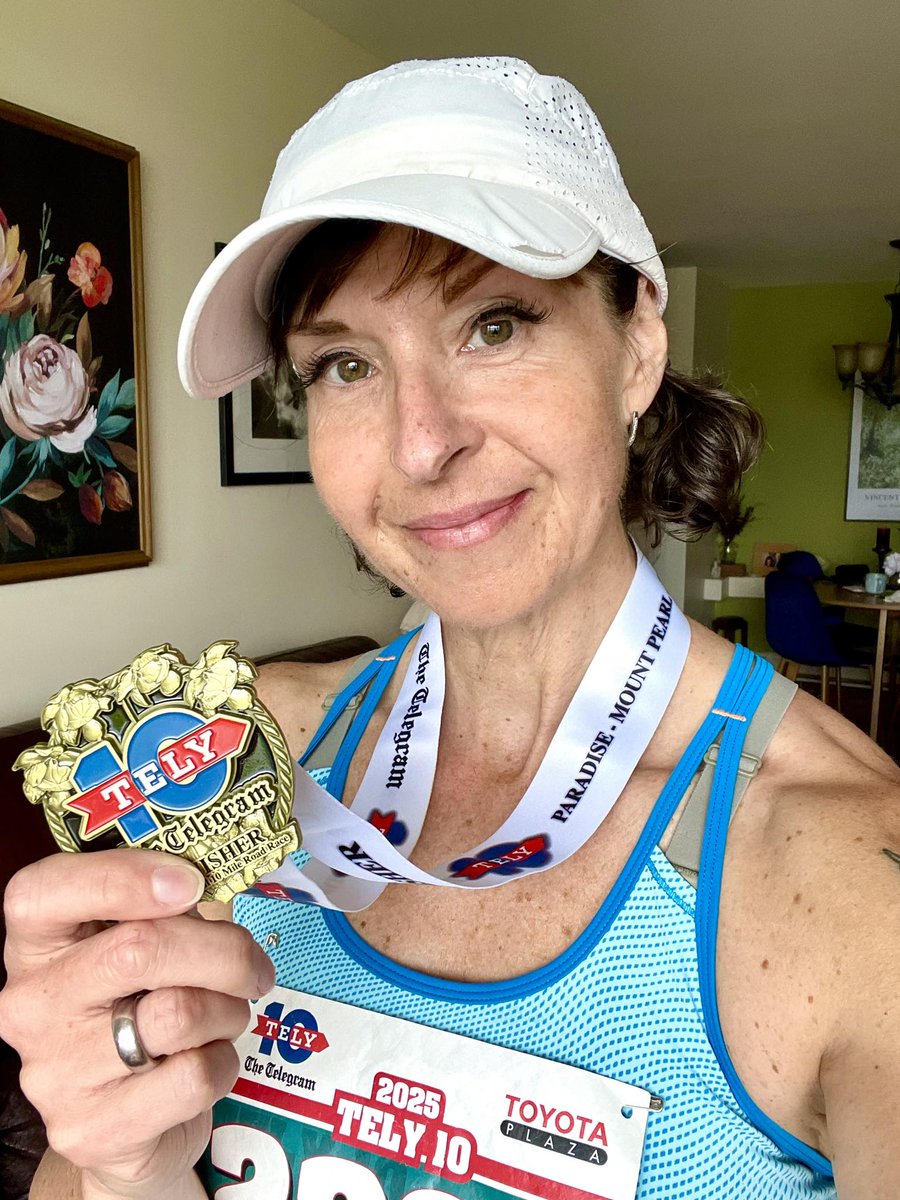 PrimeisCreative's tweet image. Can we get a little commotion for our Art Director Tracy who completed her TWELFTH Tely 10 Mile Road Race this weekend!! 🤩🙌 Way to go, Trace - we're grateful to have your strength and drive on our team!