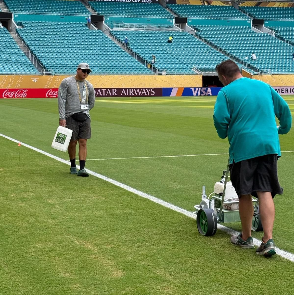 Pitchmark hits the USA 🇺🇸

Proud to see our Hybrid machine &amp; Ecoline+ paint in action with EGS at Hard Rock Stadium ahead of Inter Miami vs Palmeiras in the #FIFACWC.

From local fields to global stages — precision that lasts.

#InterMiami #Palmeiras #HardRockStadium