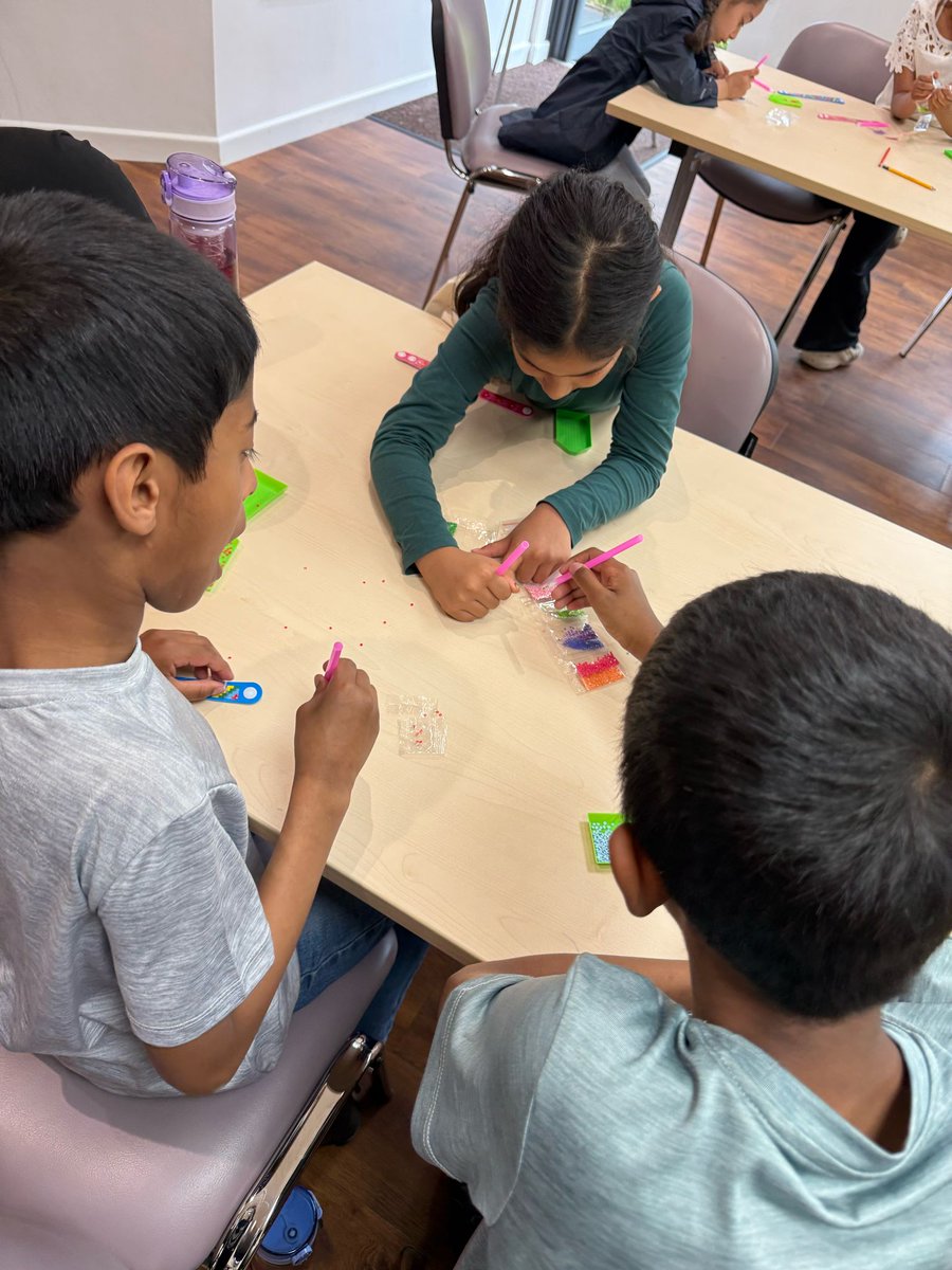 imocharity's tweet image. 🎨✨ Weekend vibes at Little Harwood Juniors! Our young people got stuck into some sparkling diamond art 💎🙌 #DiamondArt #LittleHarwoodJuniors #WeekendCreativity #ShineBright @blackburndarwen
