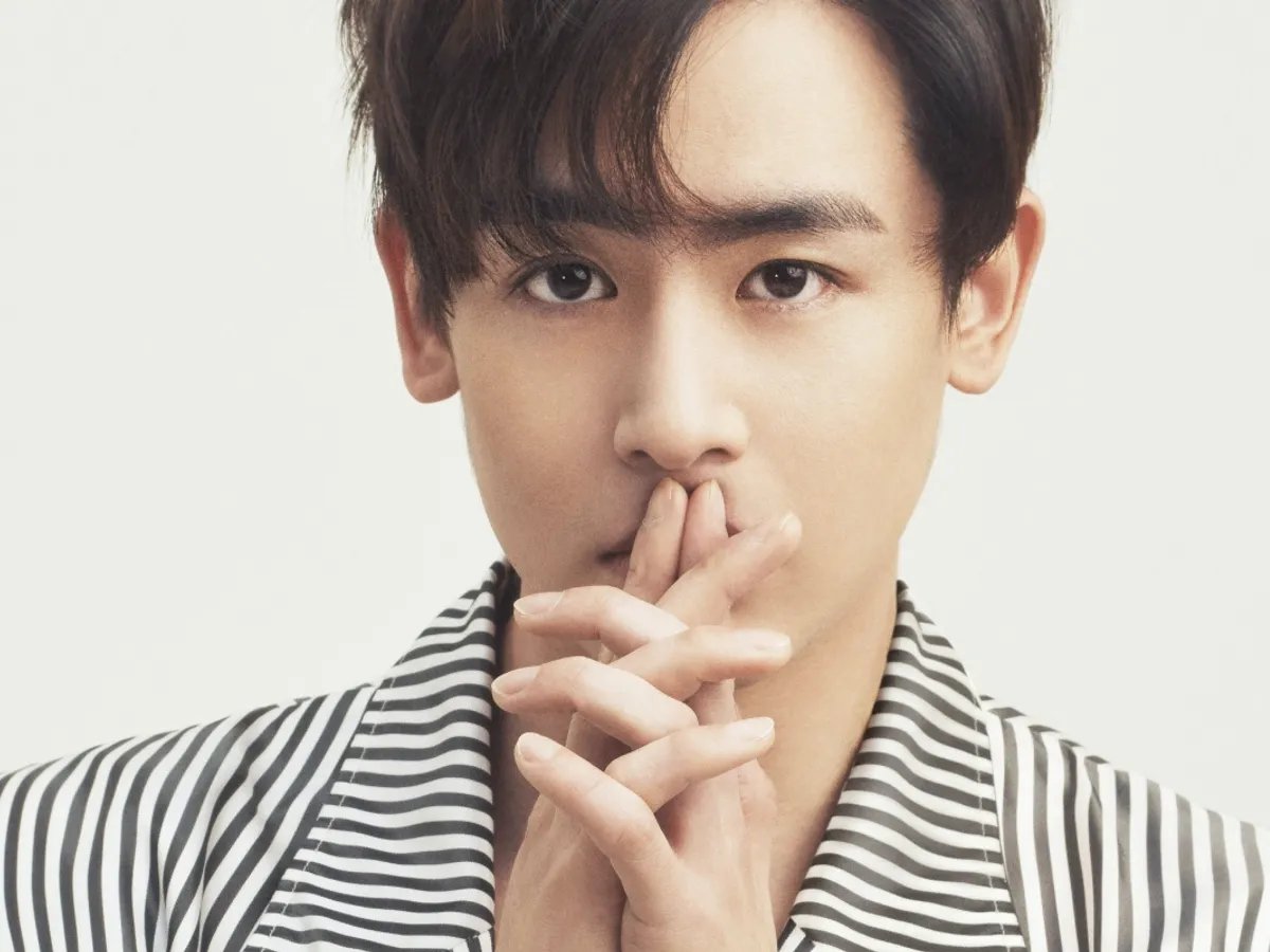 To the gentle and always caring Thai prince
#영원한왕자님_닉쿤생일축하해 
I wish you a fantastic birthday
#Happy_NICHKHUN_day 
with many more happy returns to come