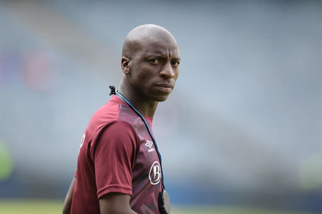 Makonco_M's tweet photo. 🚨 Chippa United confirmed Musa Nyatama as the assistant coach to head coach Sinethemba Badela. #ChippaUtd technical team. #iDiskiTimes

• Sinesipho Mali - SD
• Sinethemba Badela - Head Coach
• Musa Nyatama - Assistant coach

#ChiliBoys #TransferNews 🗞️ https://t.co/zCSMAc5M3t